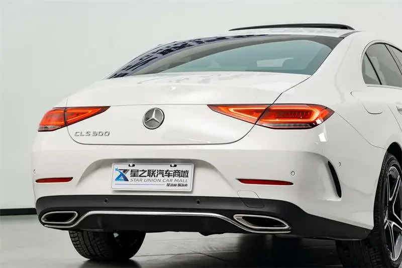 Mercedes-Benz CLS