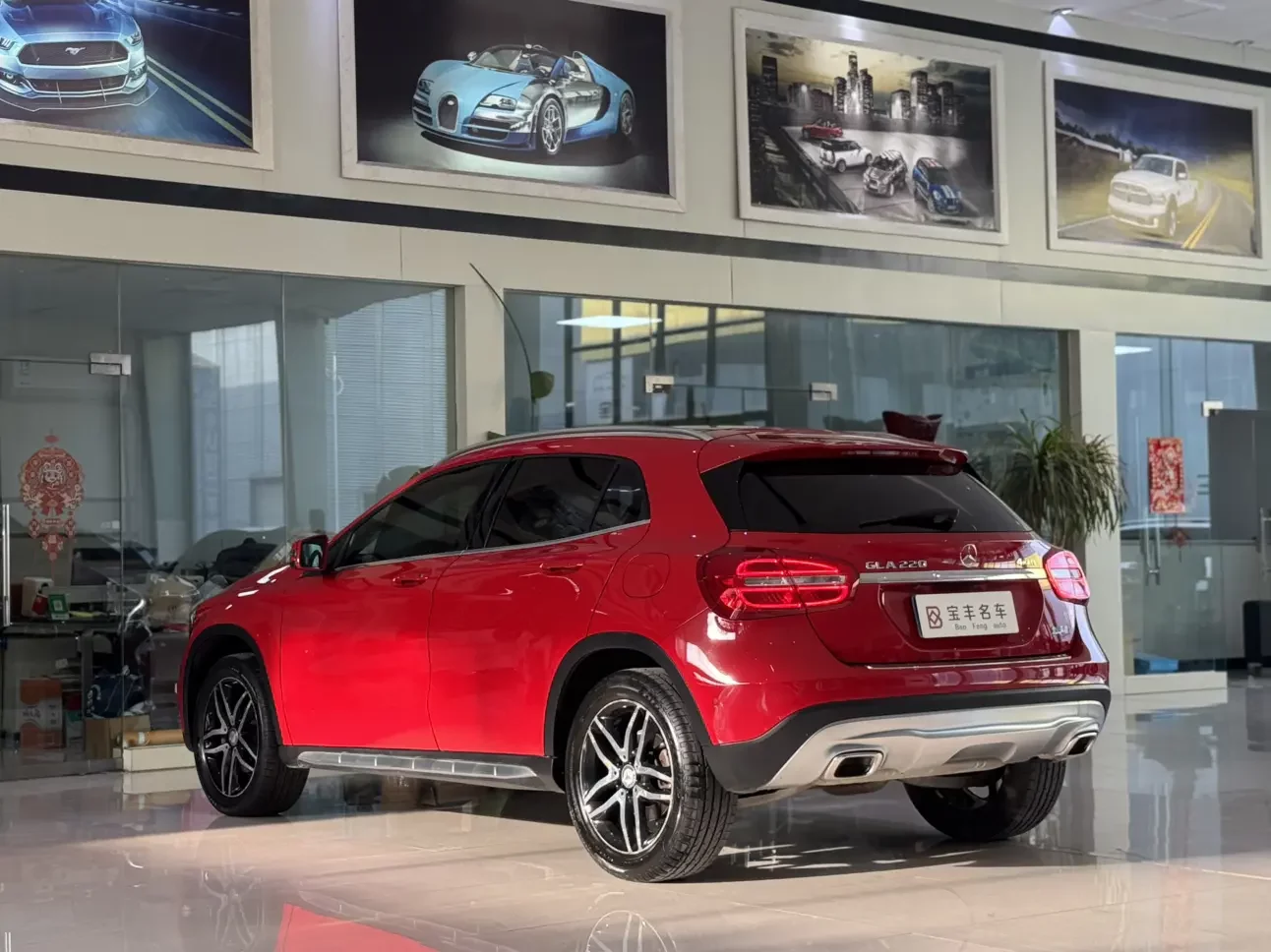 Mercedes-Benz GLA