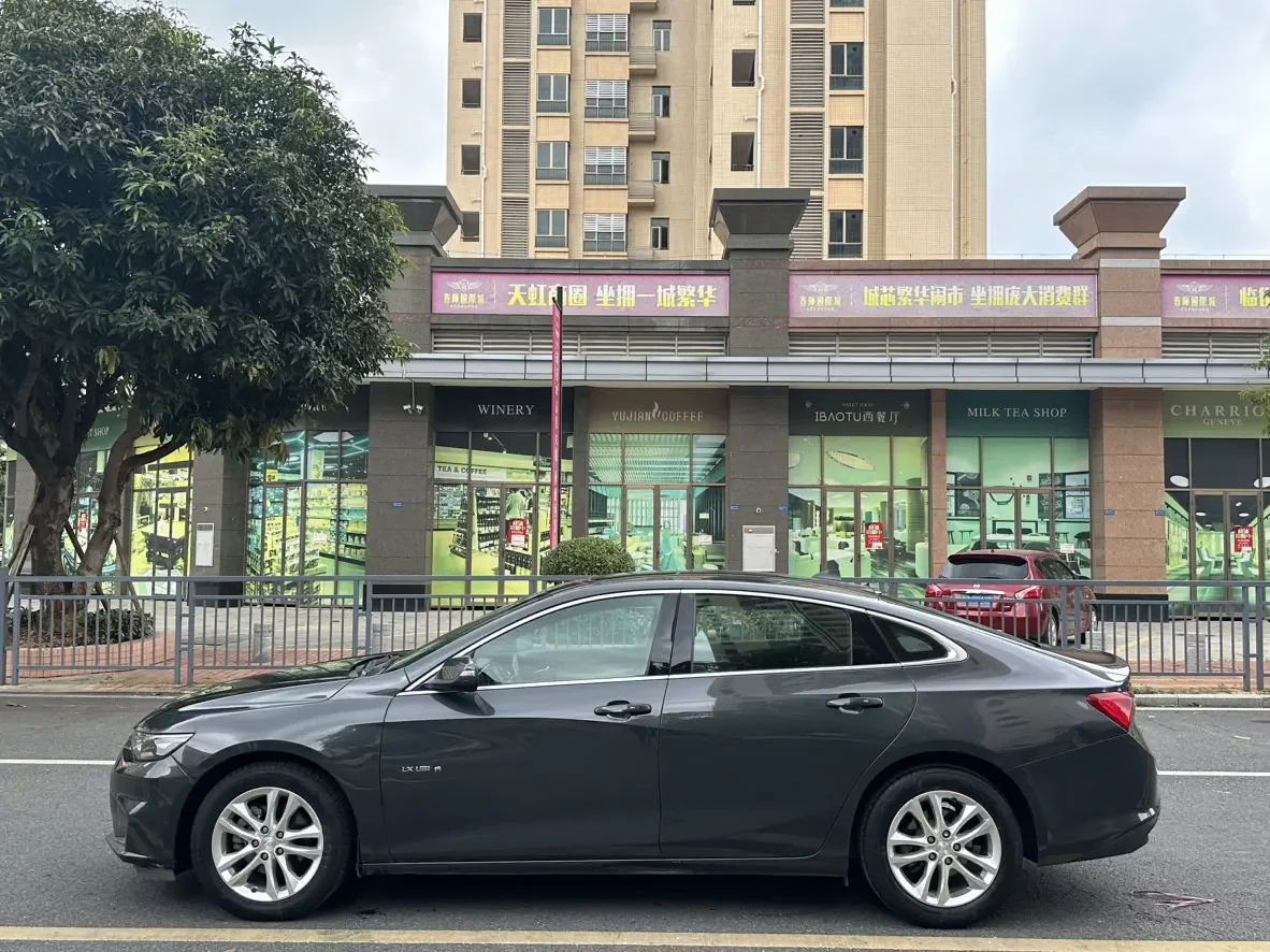 Chevrolet Malibu XL