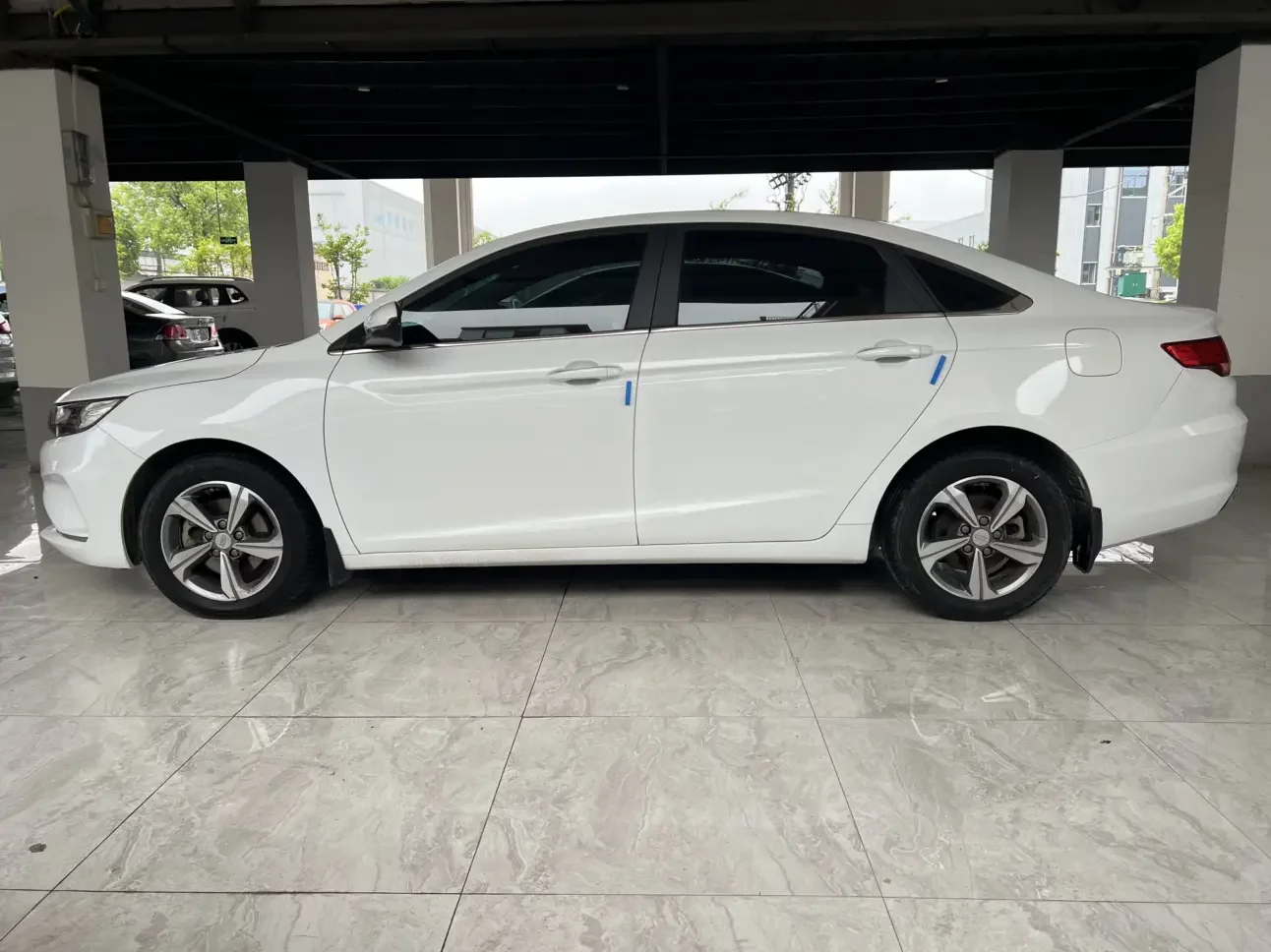 Geely Emgrand GL