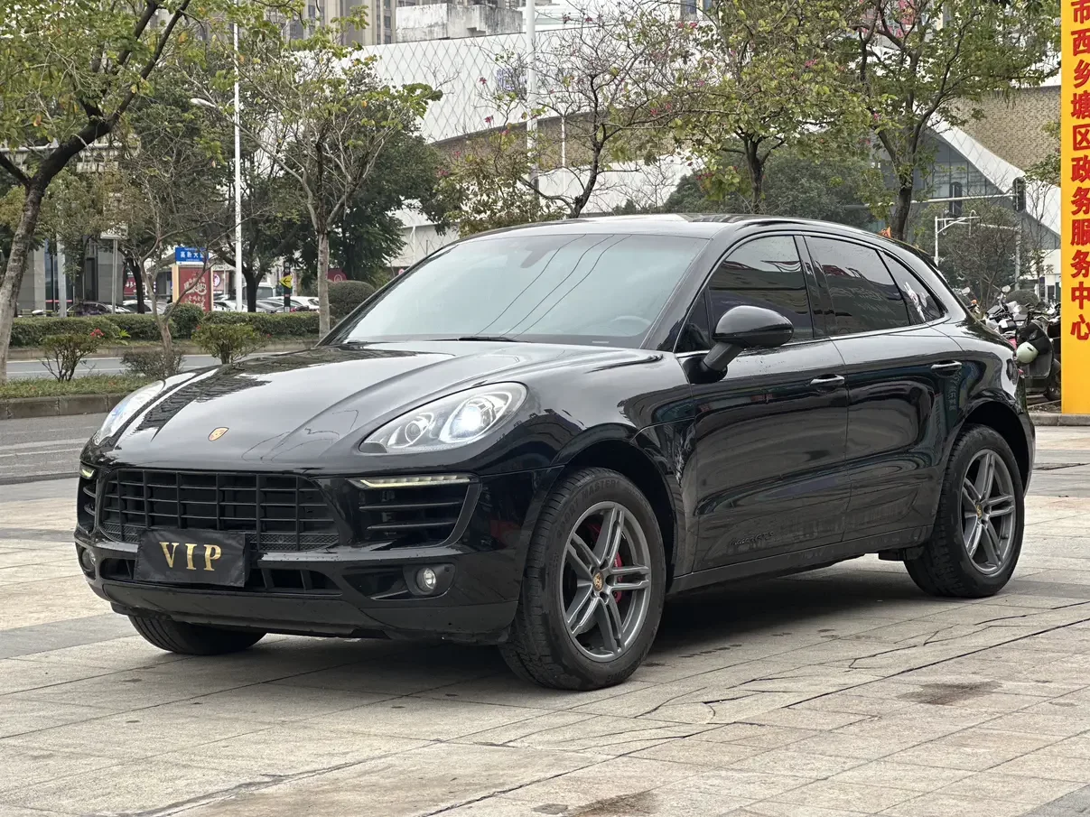 Porsche Macan