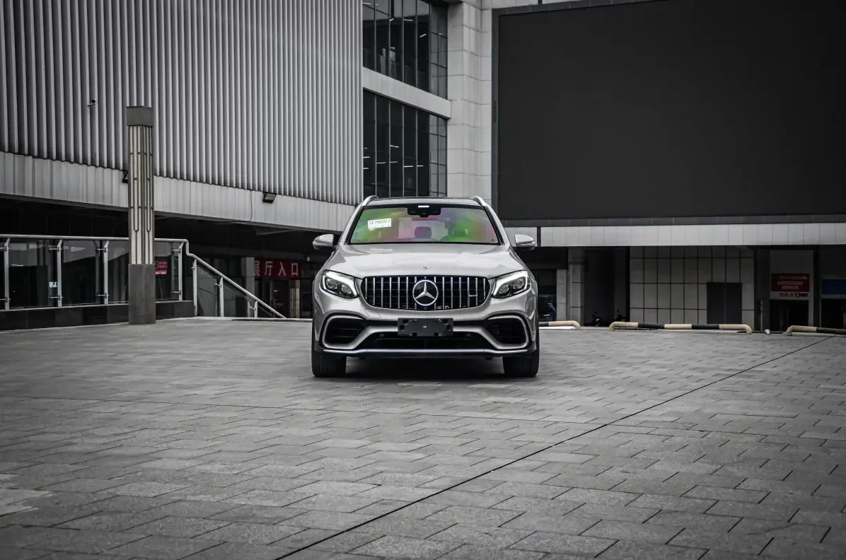 Mercedes-Benz GLC AMG