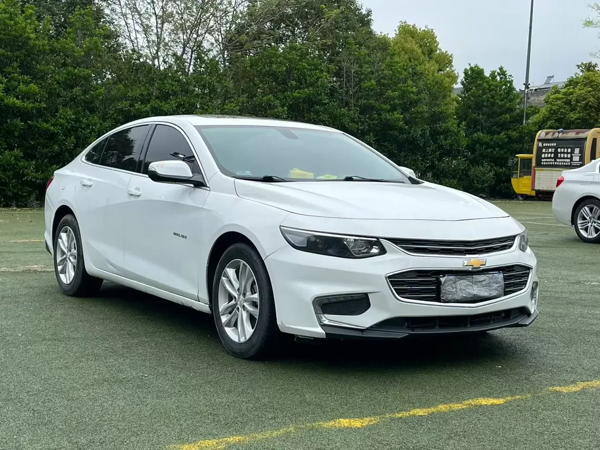 Chevrolet Malibu XL