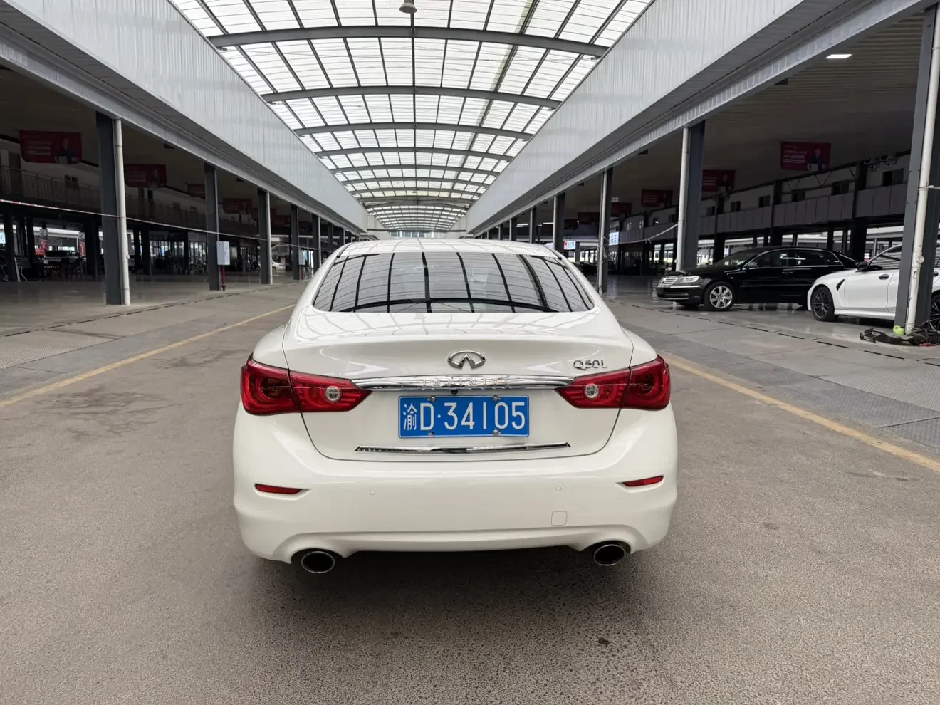 Infiniti Q50L