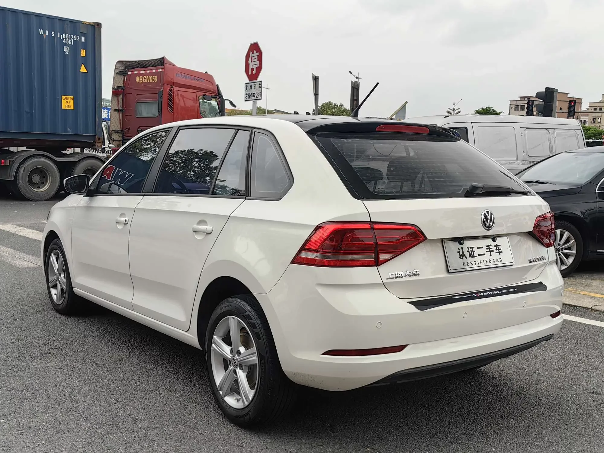Volkswagen Santana