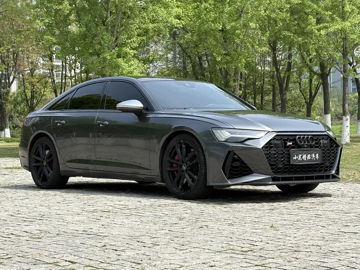 Audi S6