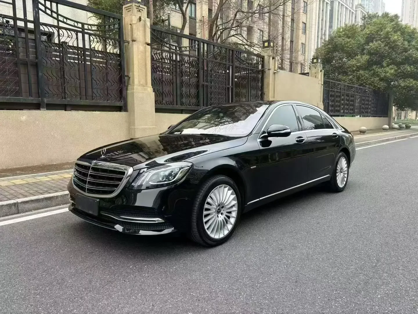 Mercedes-Benz S Class