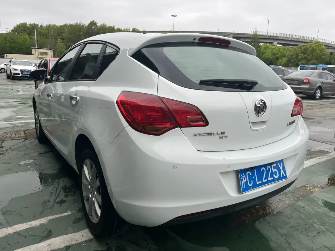 Buick Yinglang