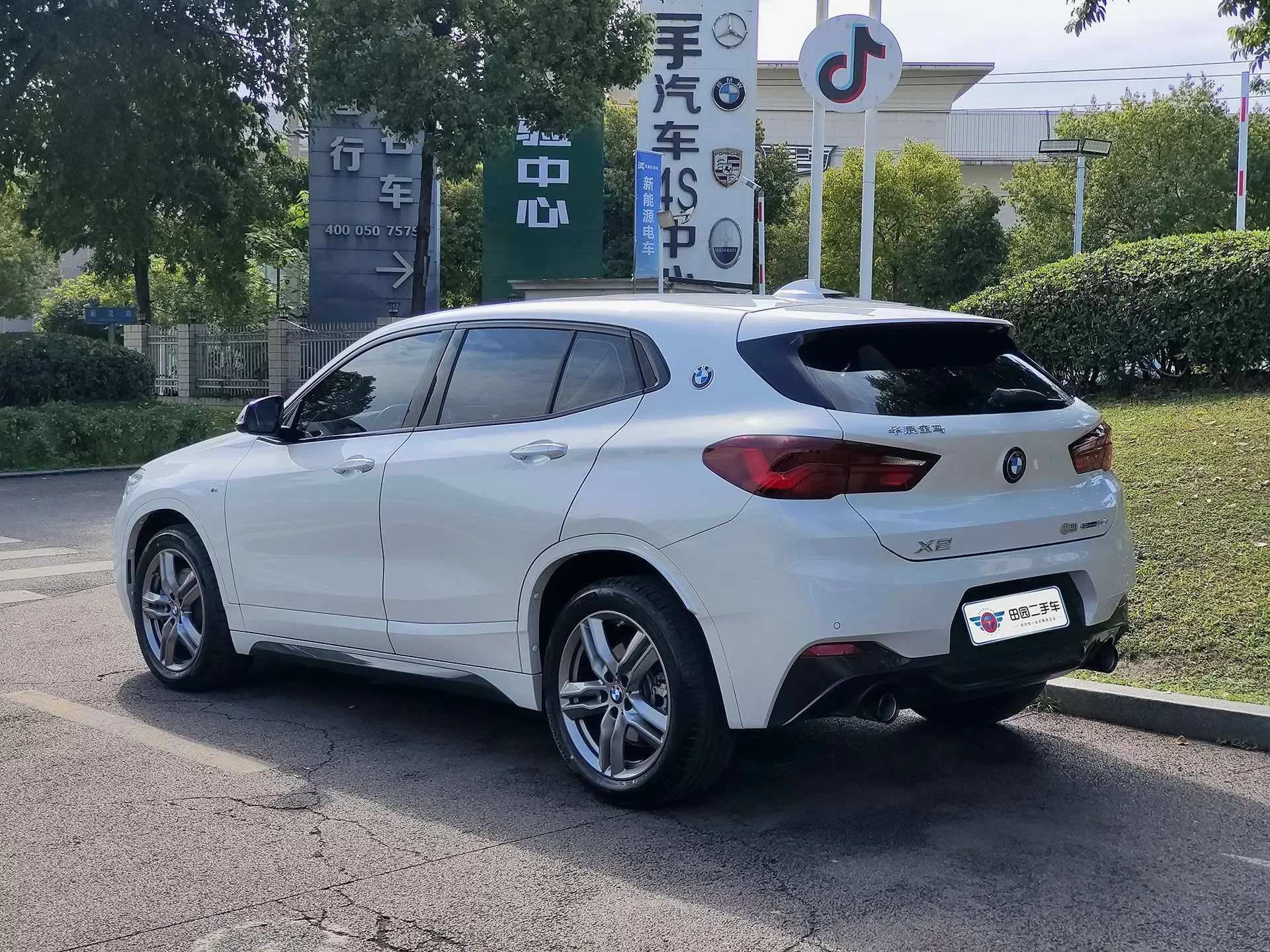 BMW X2
