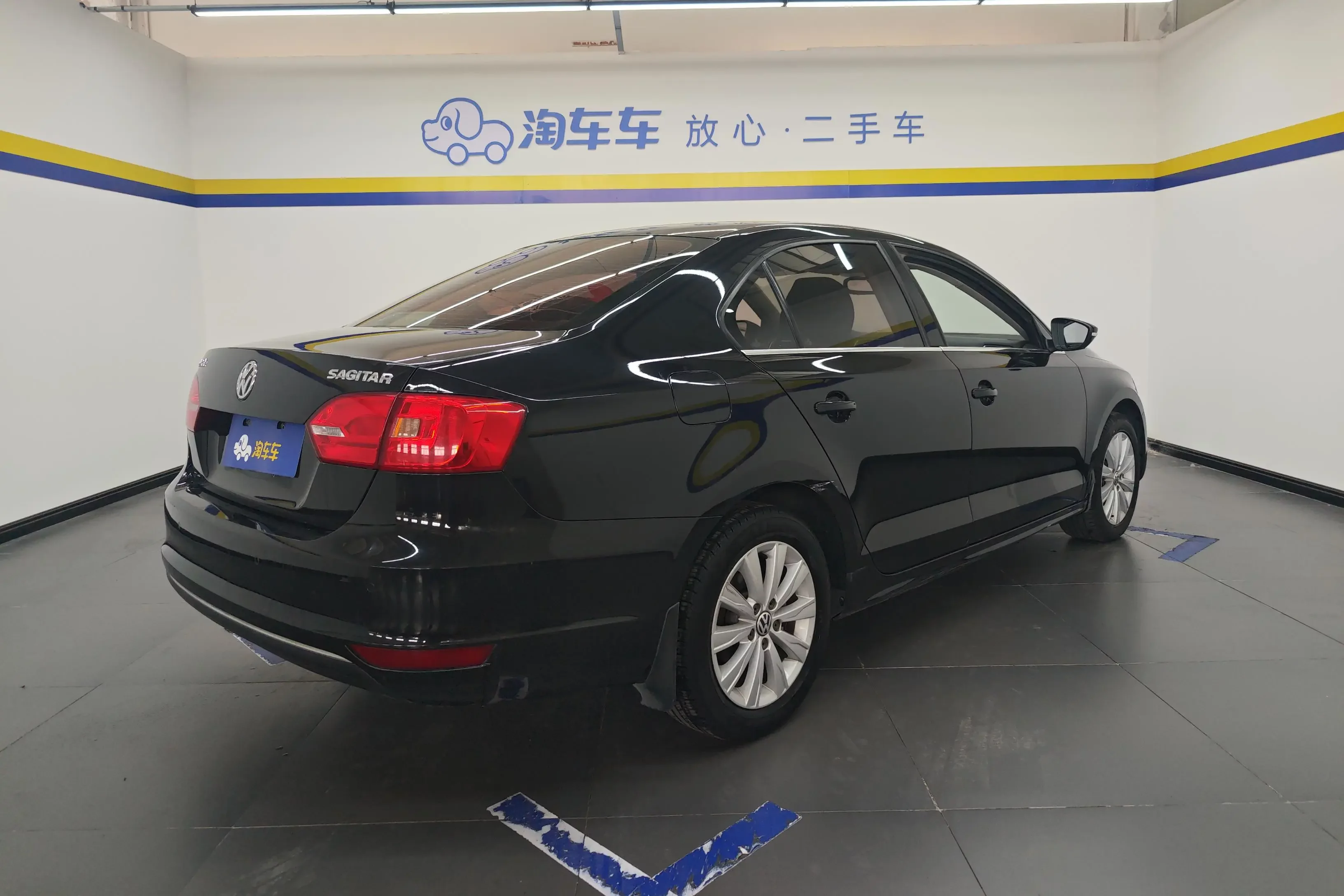 Volkswagen Sagitar