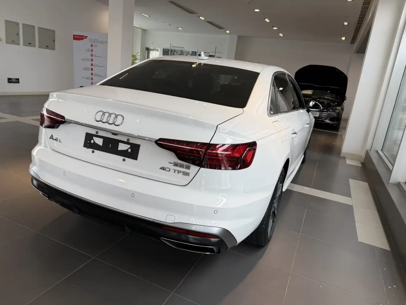 Audi A4L