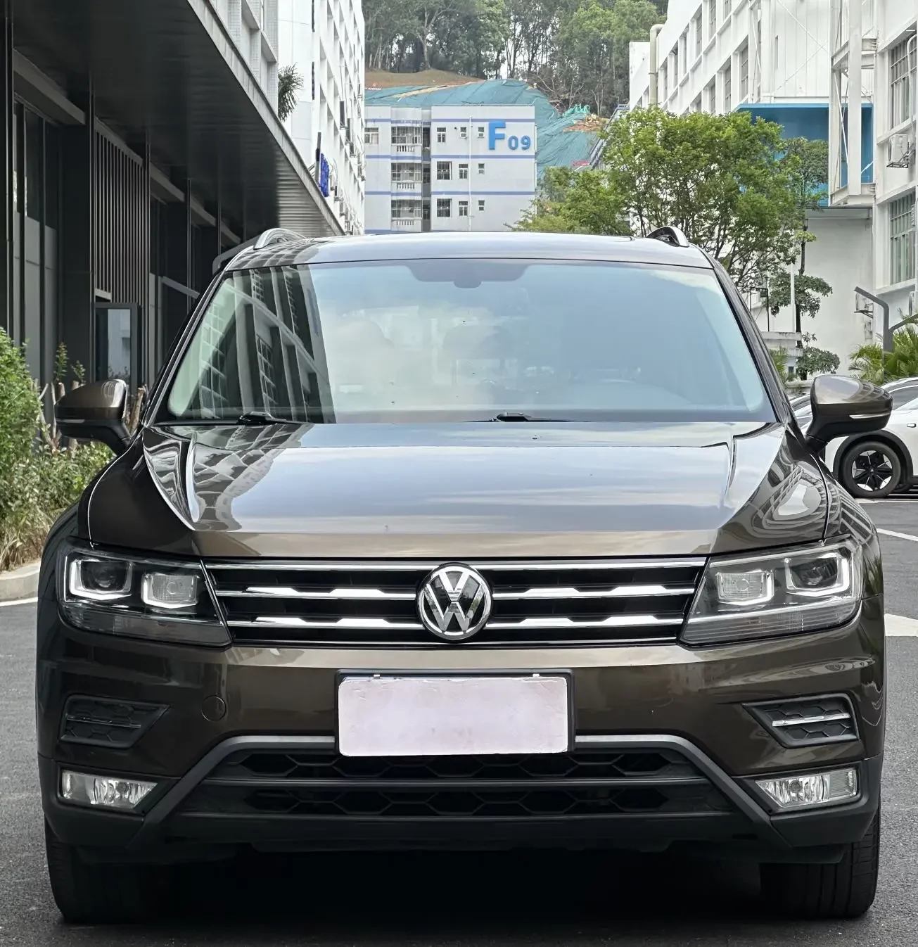 Volkswagen Tiguan L