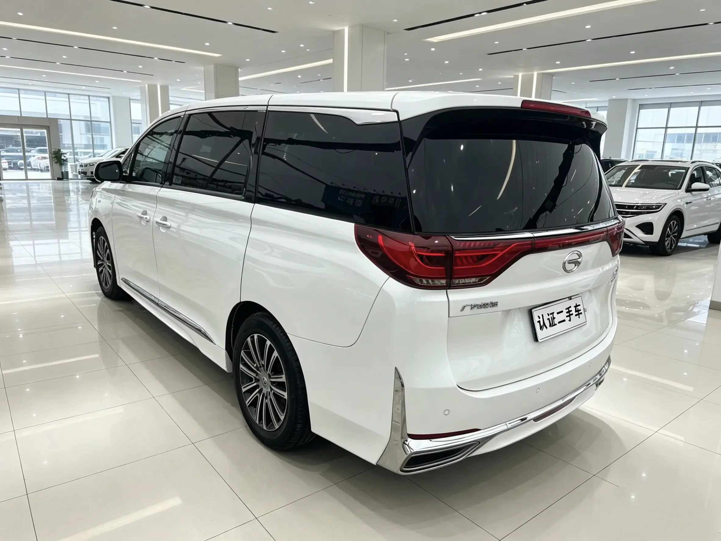 GAC Trumpchi M8