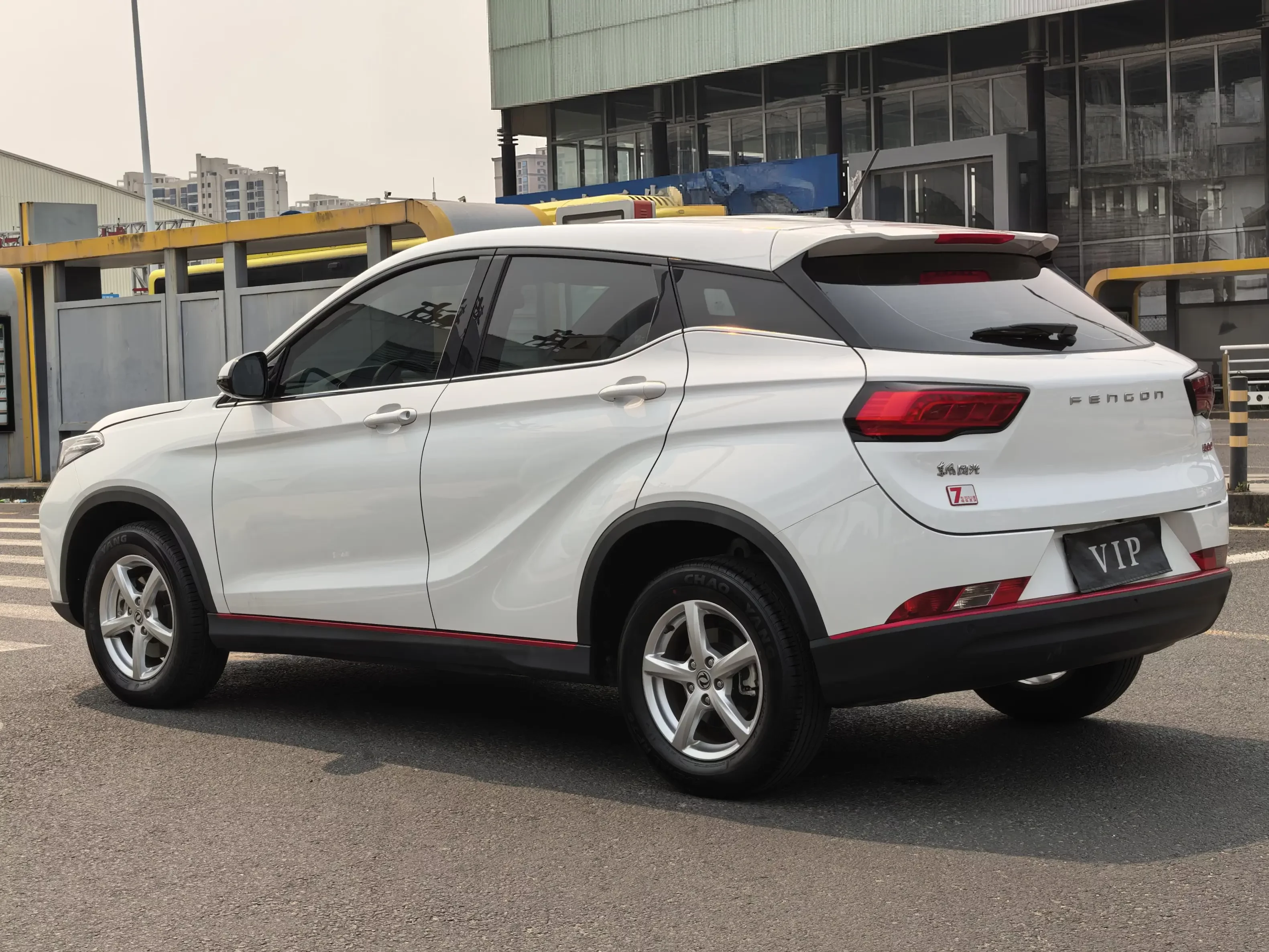 Dongfeng Fengon 500