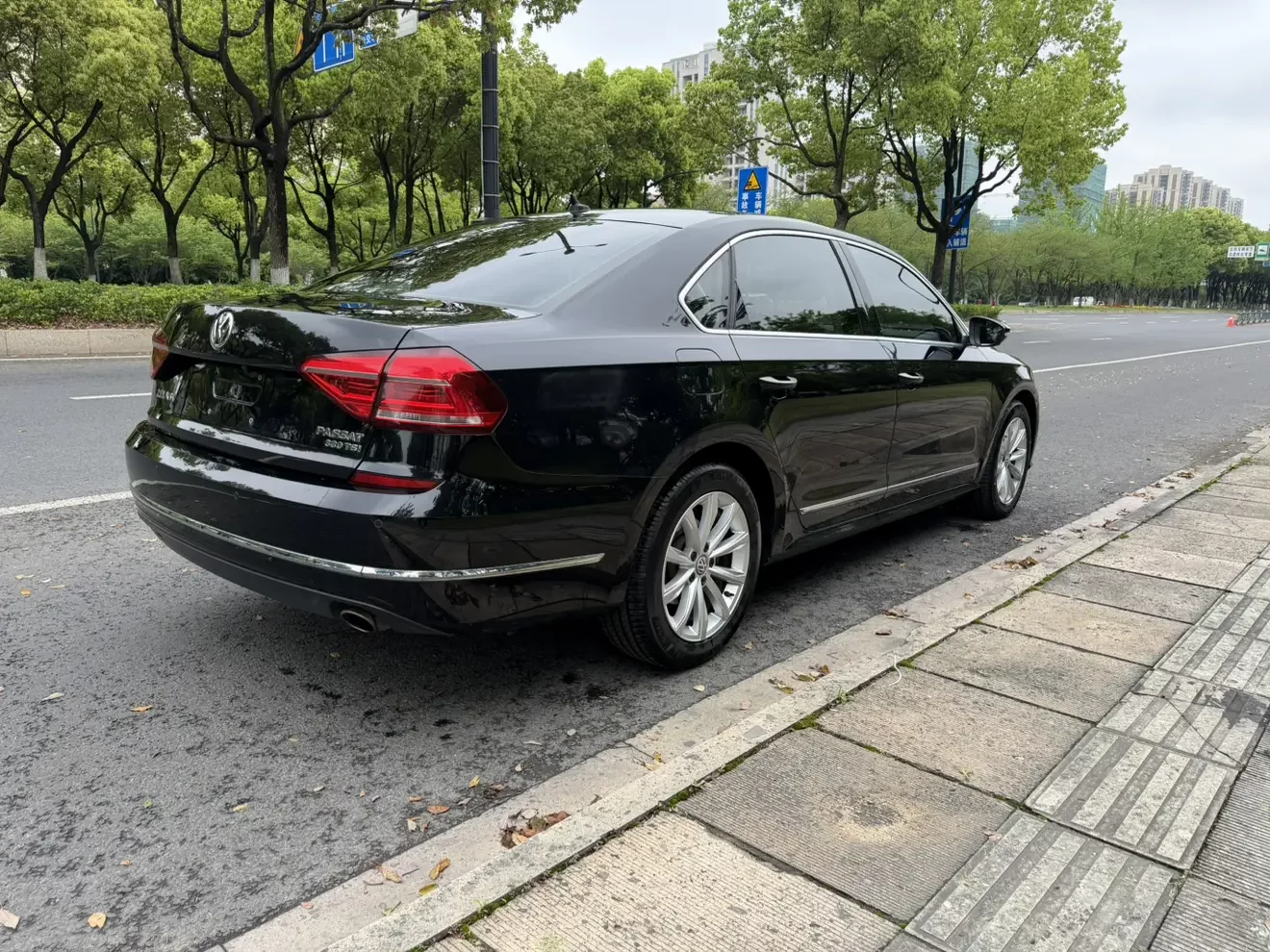 Volkswagen Passat