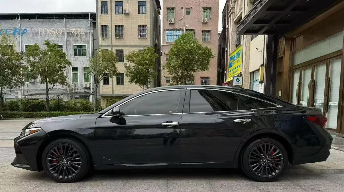 Toyota Avalon