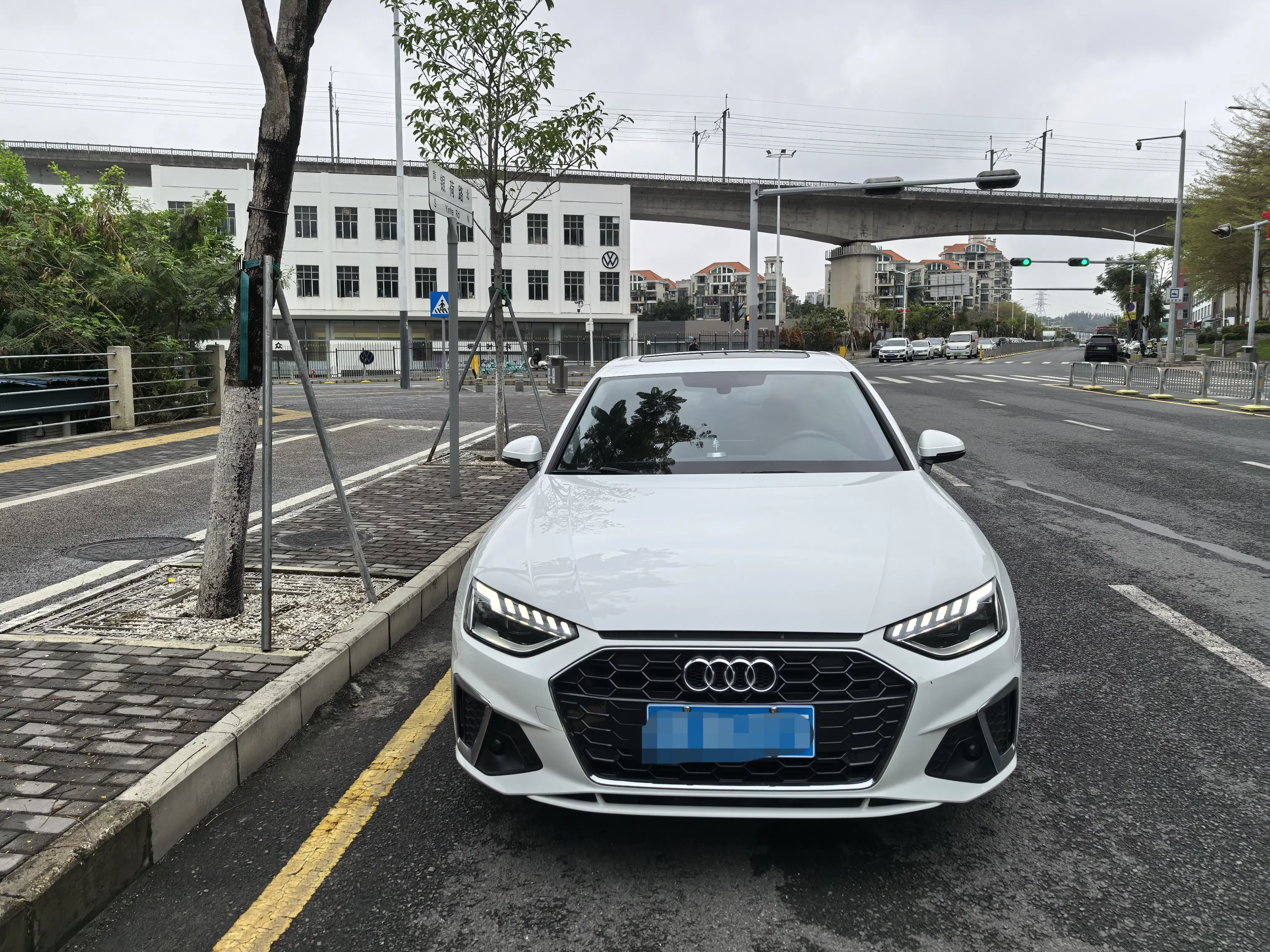 Audi A4L