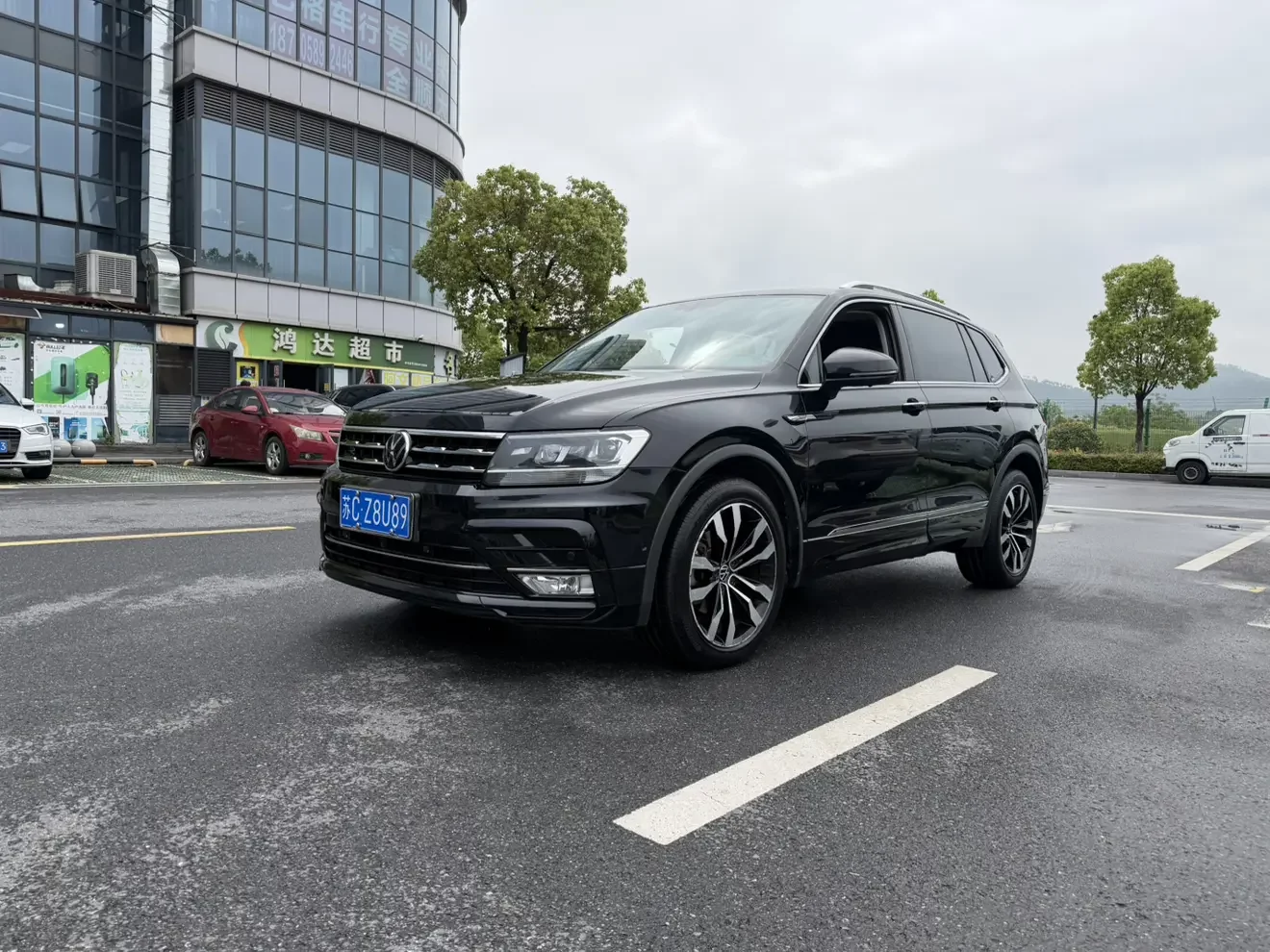 Volkswagen Tiguan L