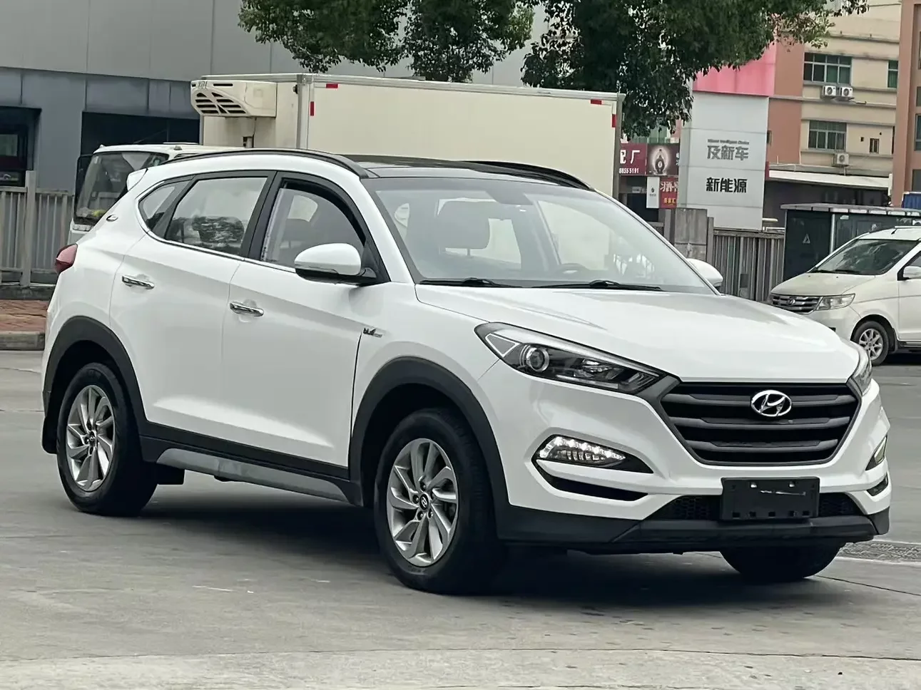 Hyundai Tucson L