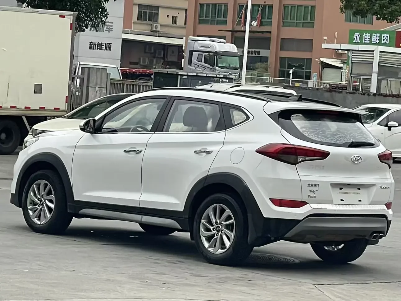 Hyundai Tucson L