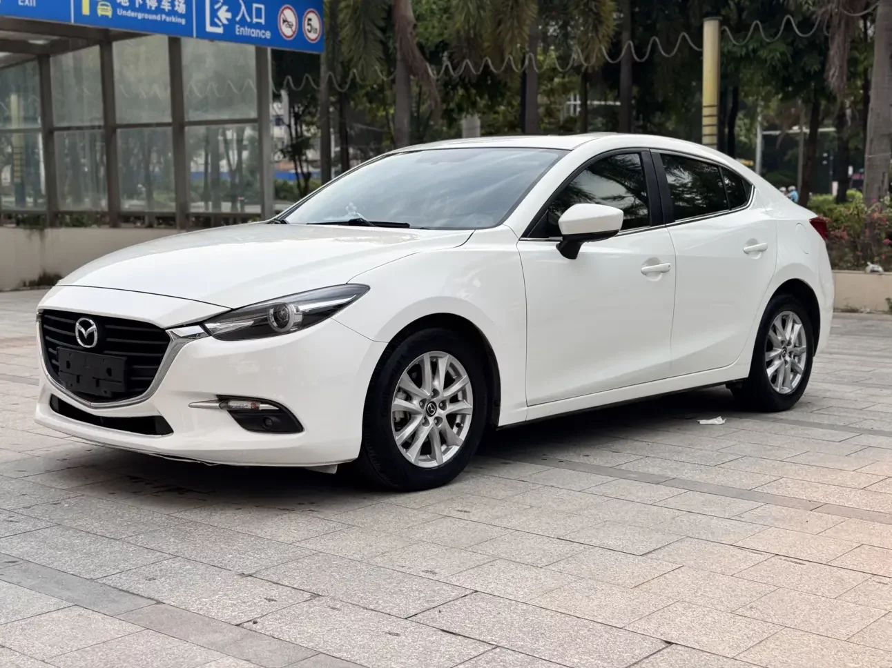 Mazda Axela