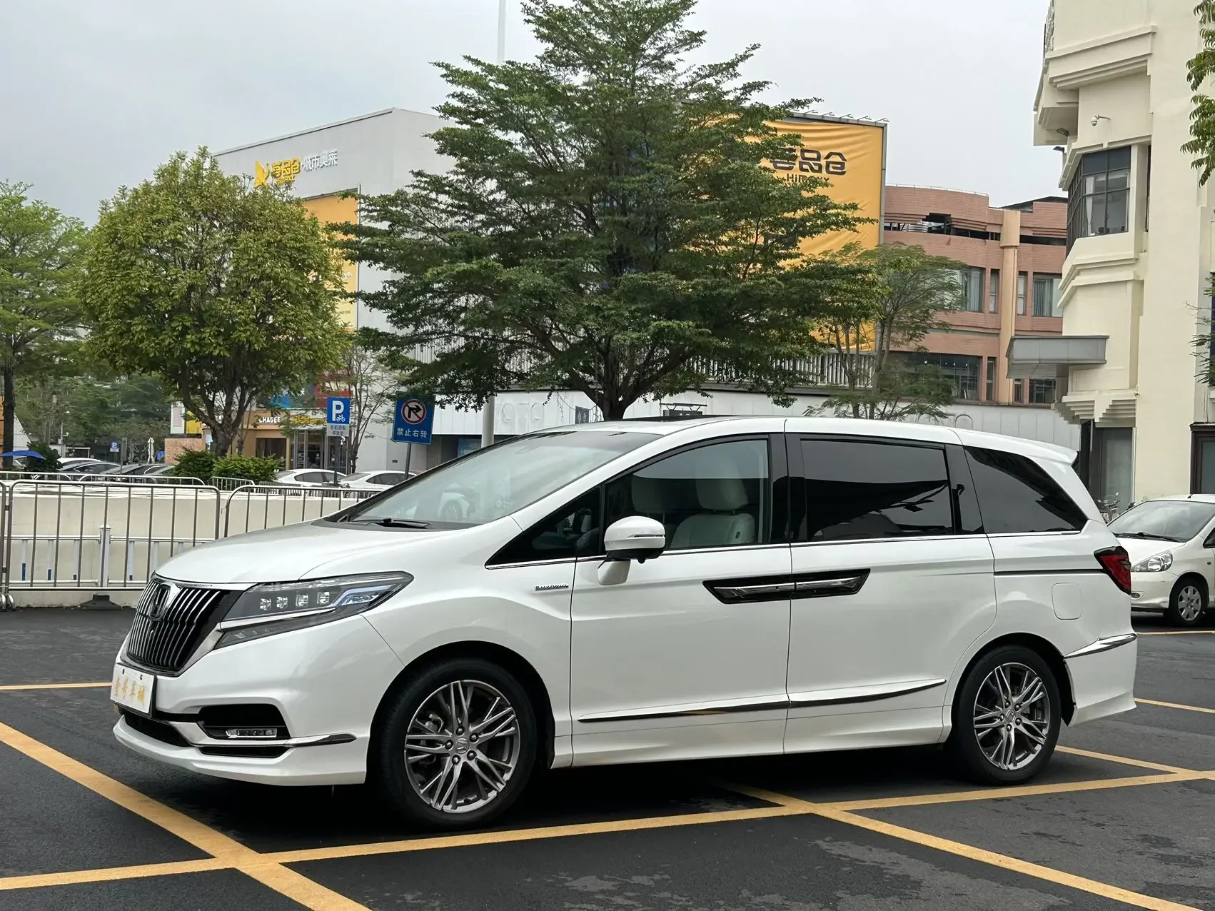 Honda Elysion