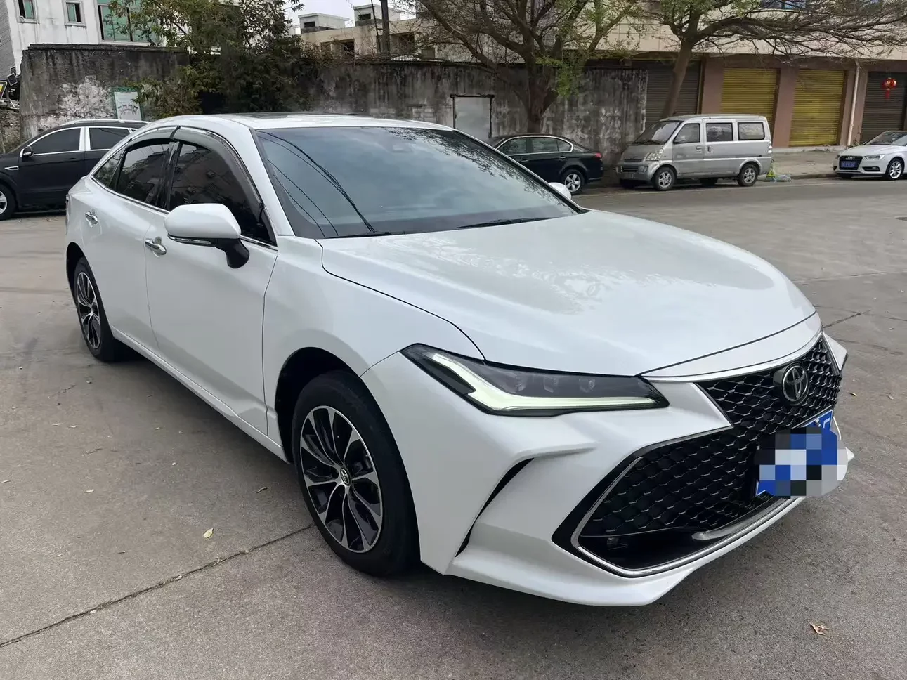 Toyota Avalon