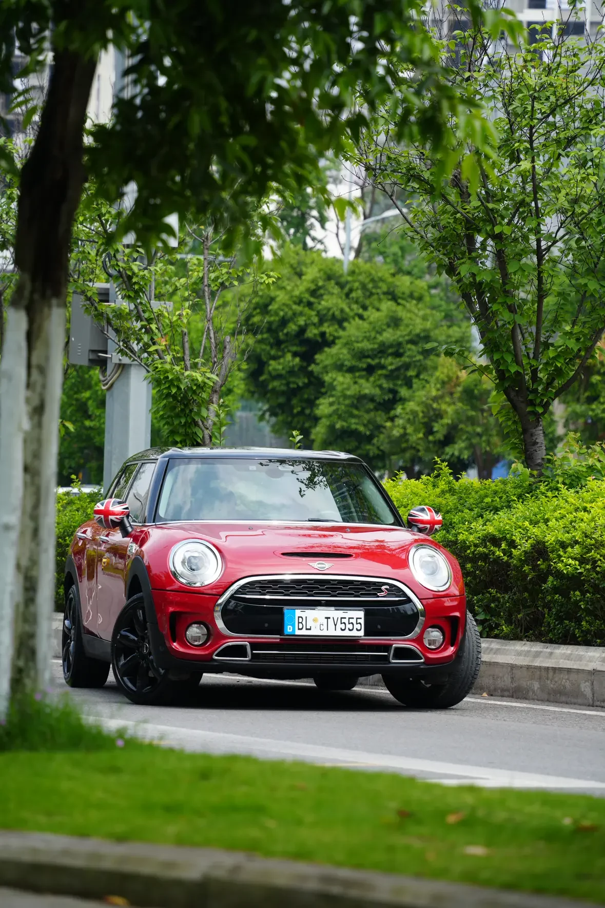 MINI CLUBMAN