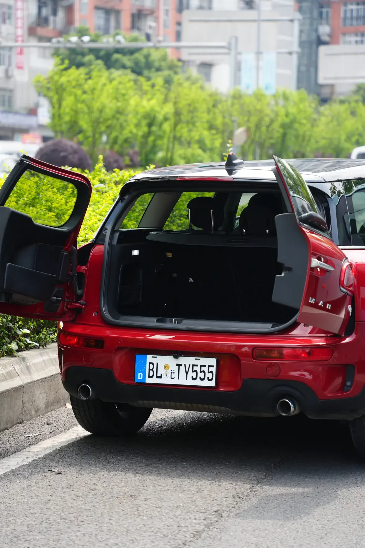 MINI CLUBMAN