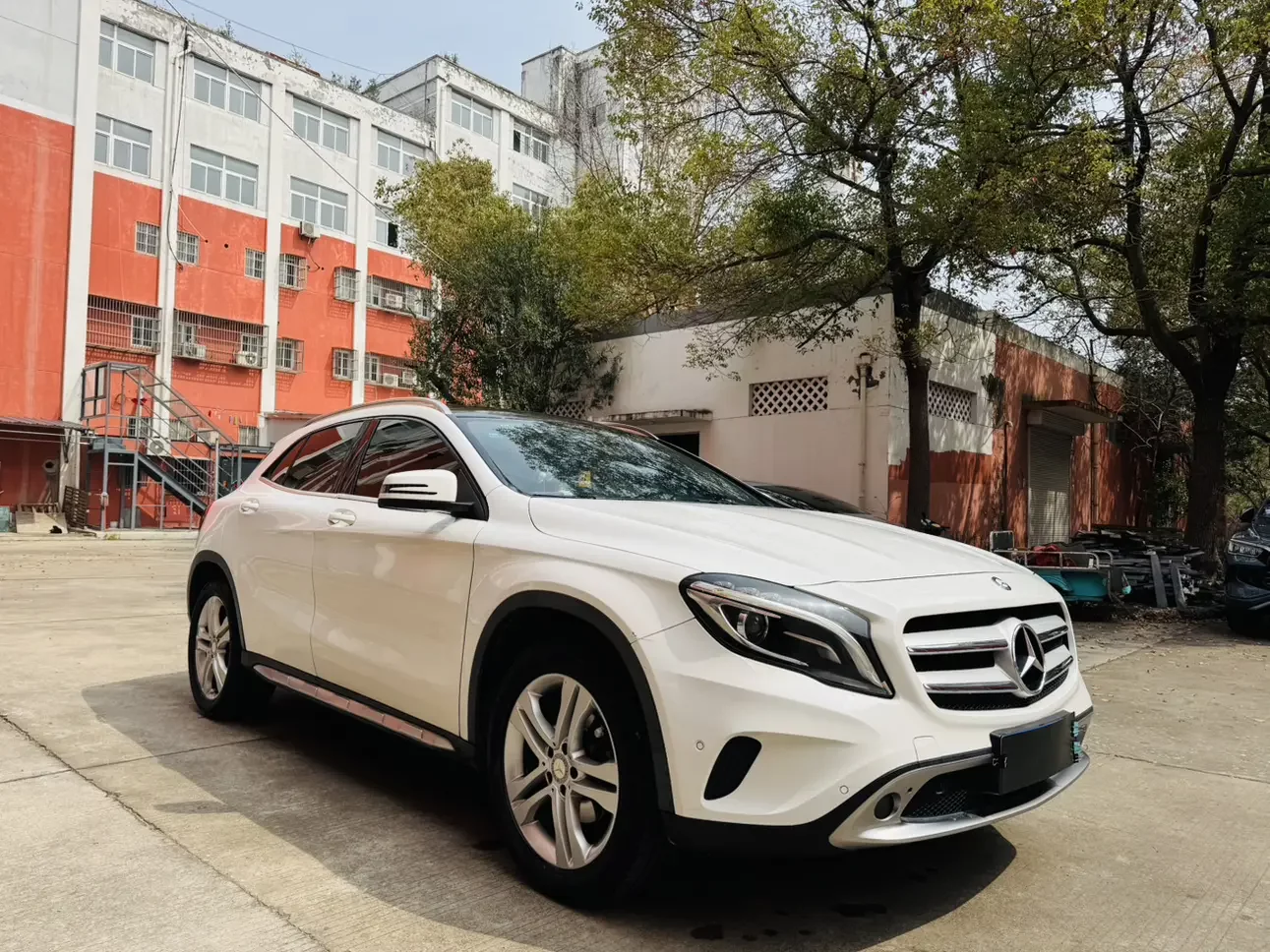 Mercedes-Benz GLA