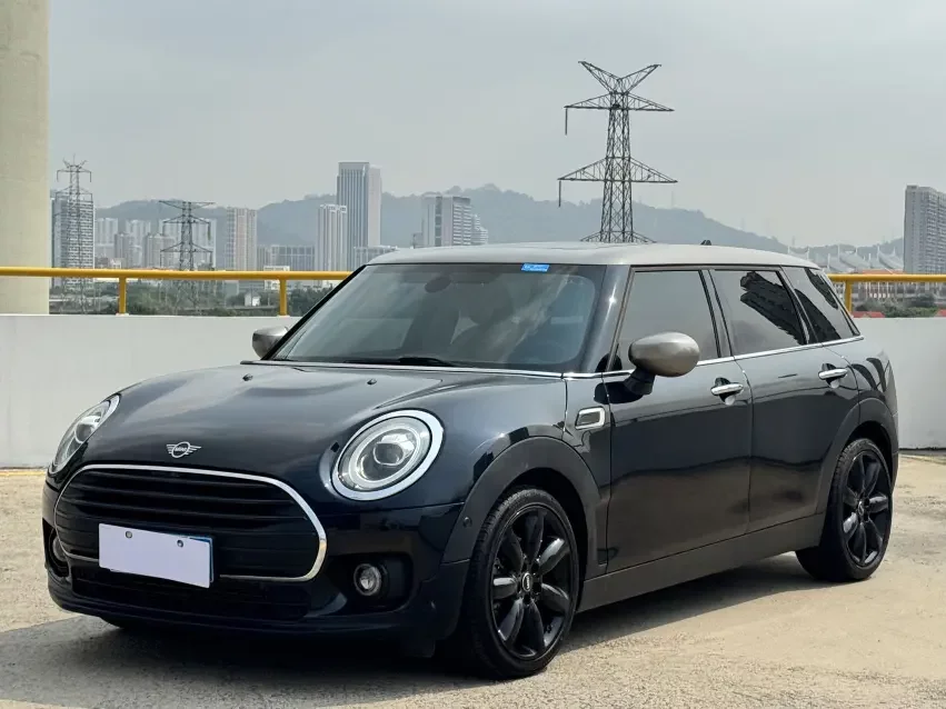 MINI CLUBMAN