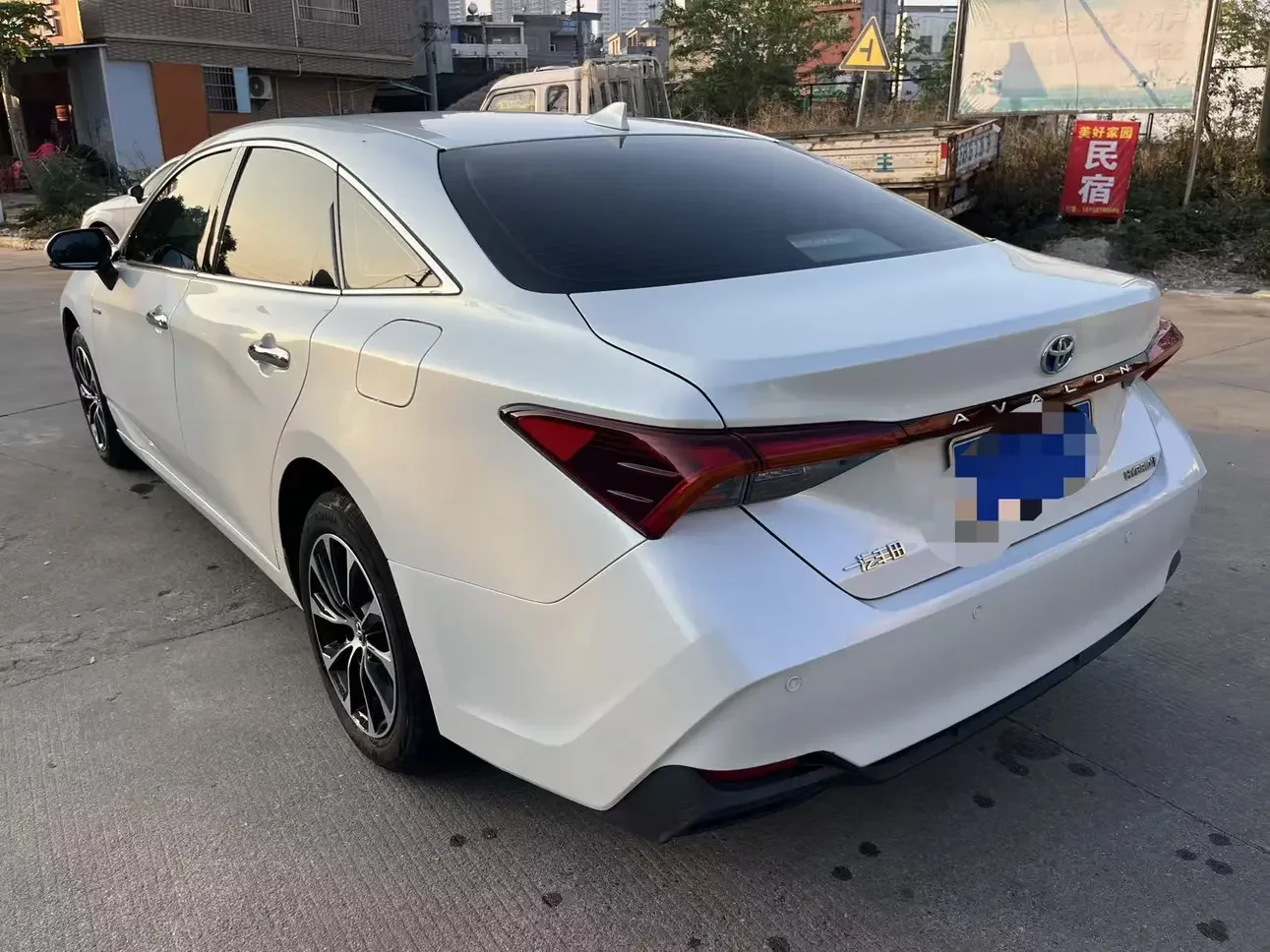 Toyota Avalon