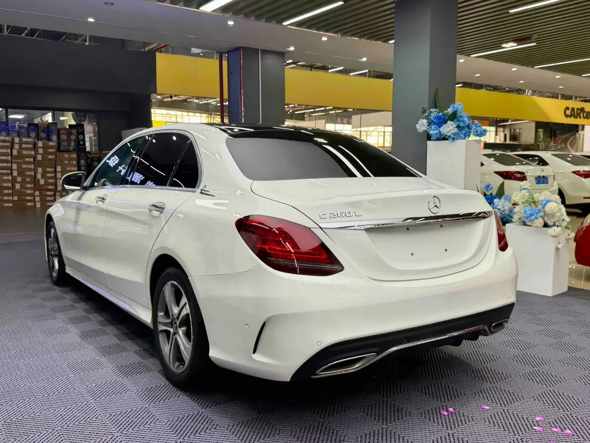 Mercedes-Benz C Class