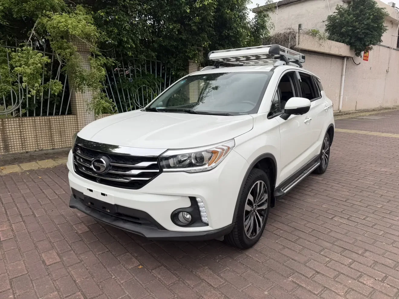 GAC Trumpchi GS4