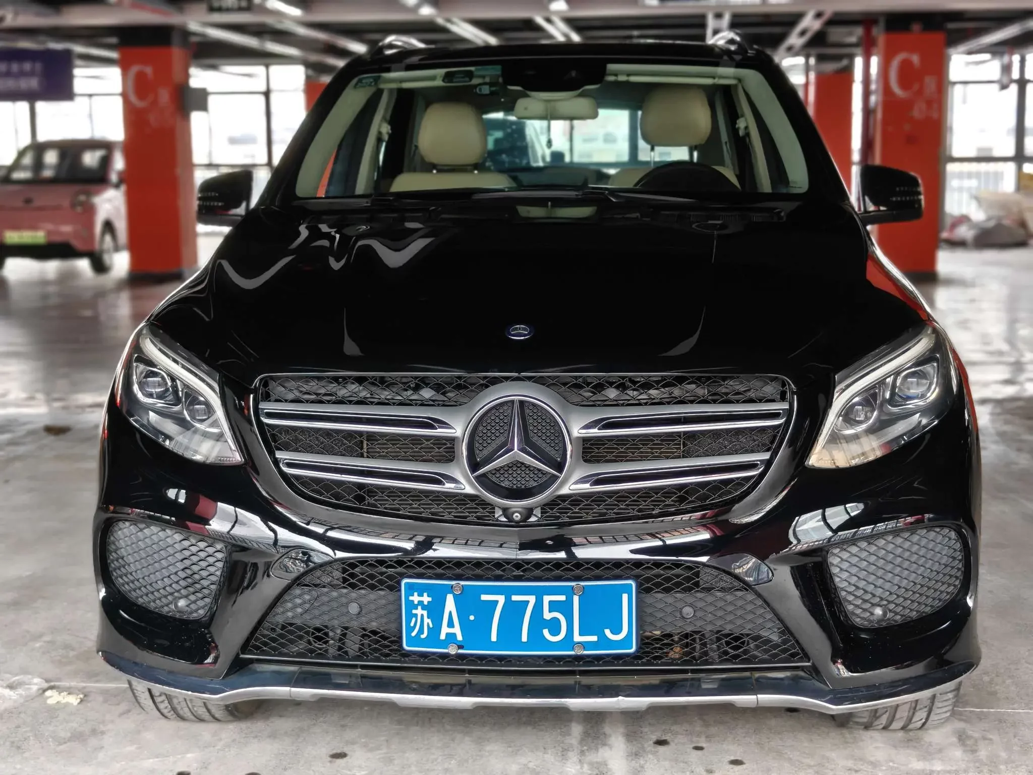 Mercedes-Benz GLE (Imported)