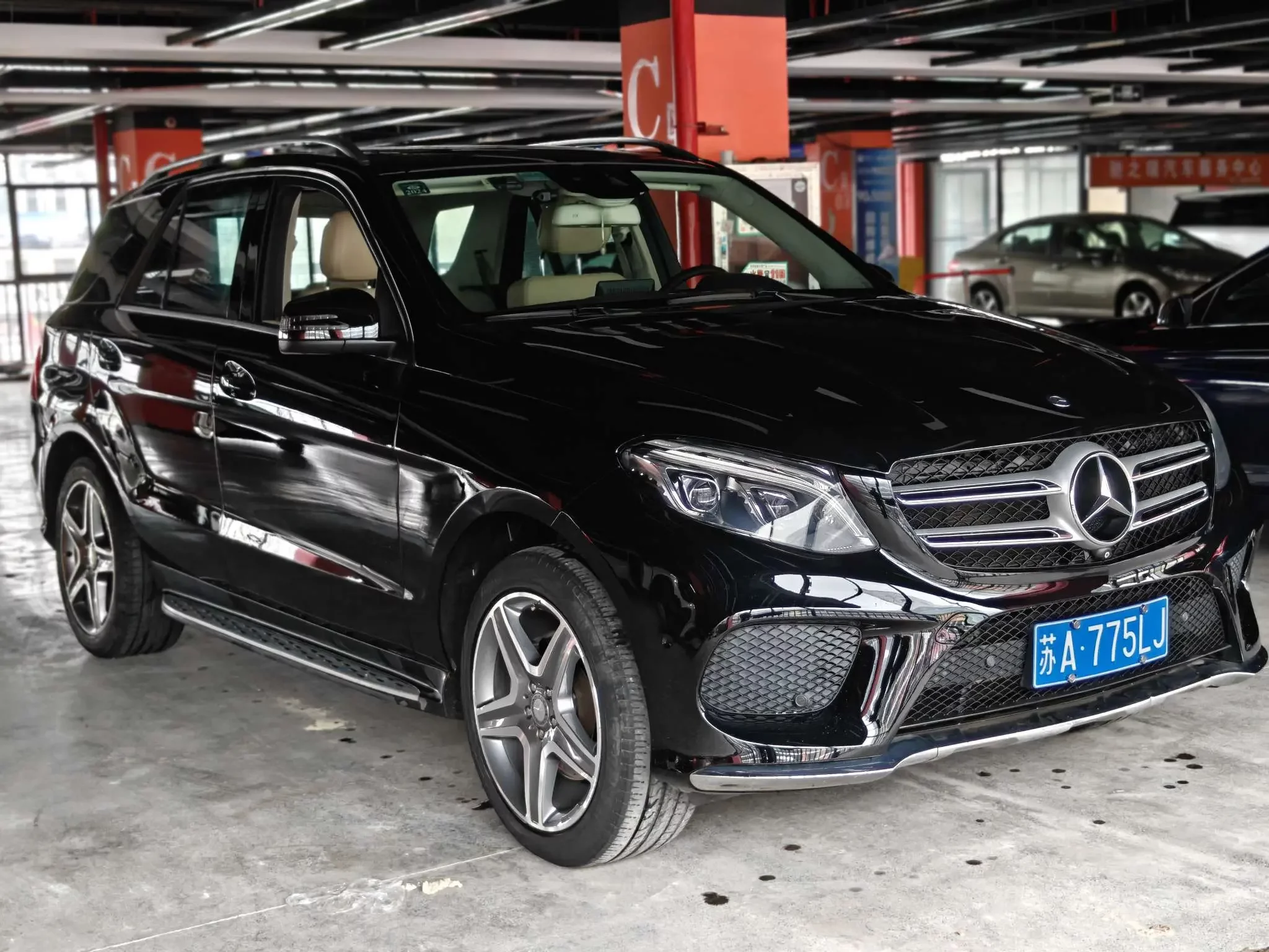 Mercedes-Benz GLE (Imported)