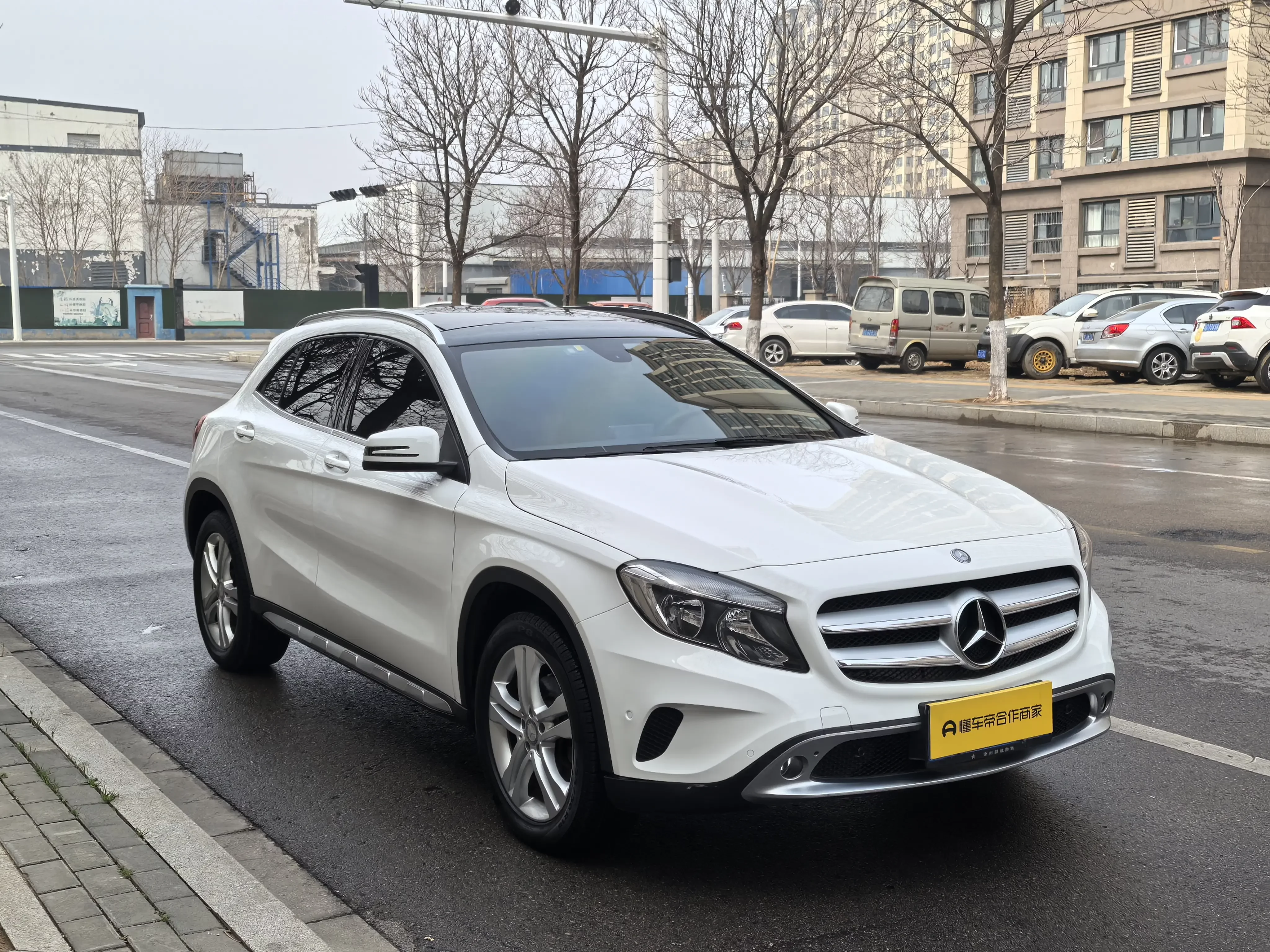 Mercedes-Benz GLA