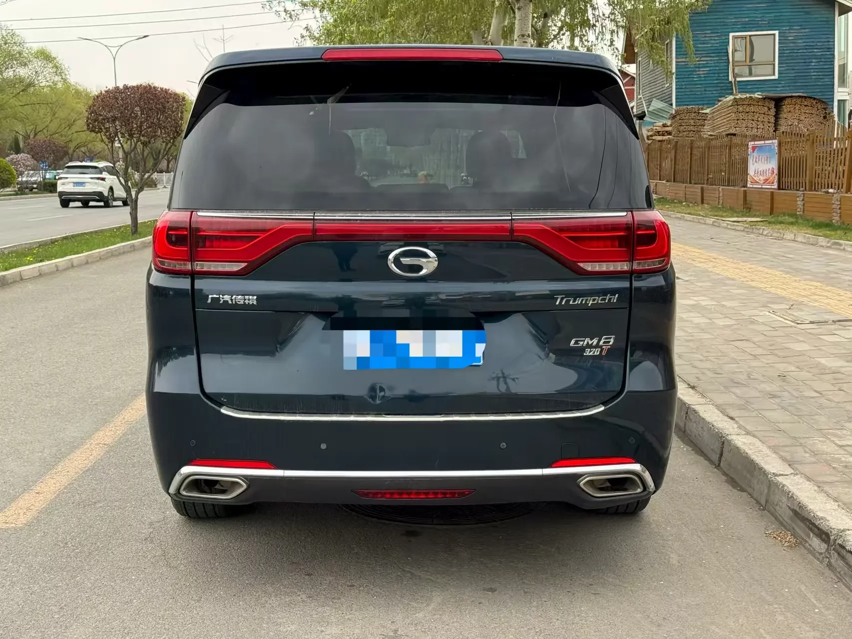 GAC Trumpchi M8