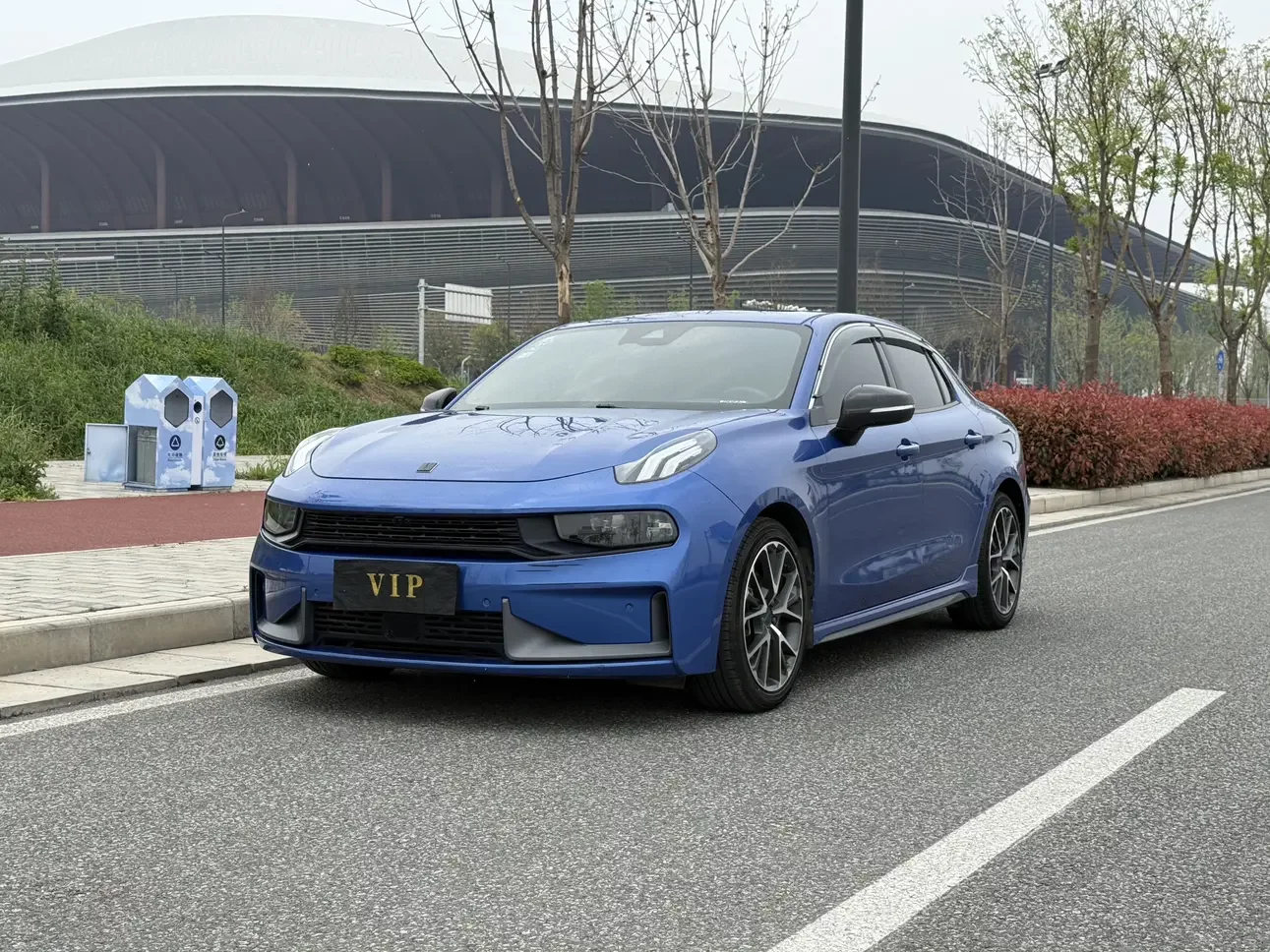 Lynk & Co 03