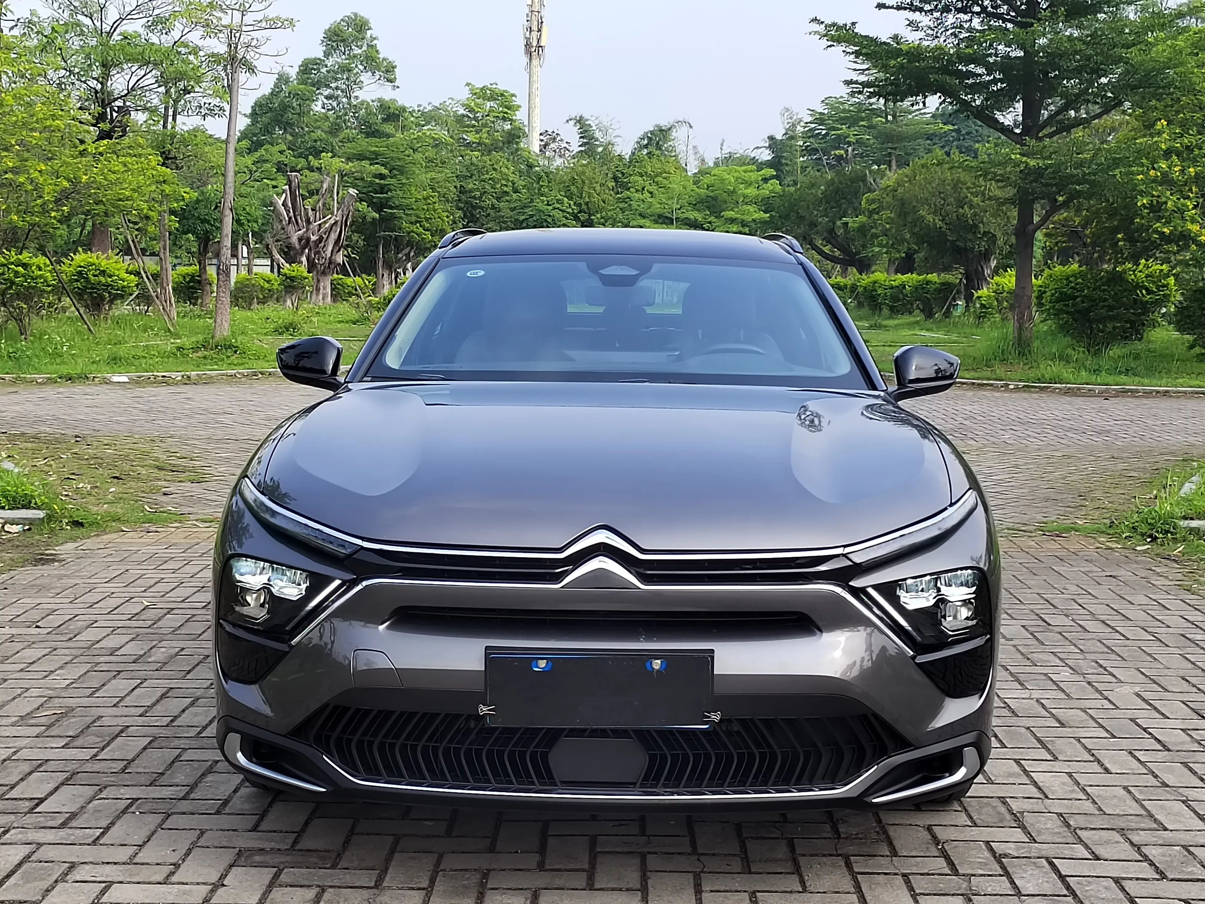 Citroën Versailles C5 X
