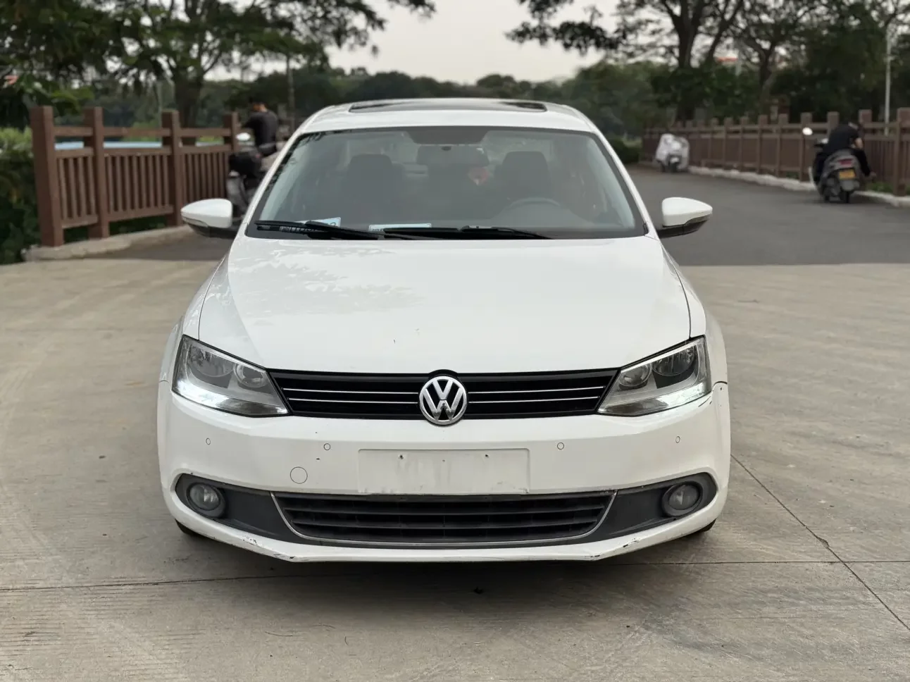 Volkswagen Sagitar