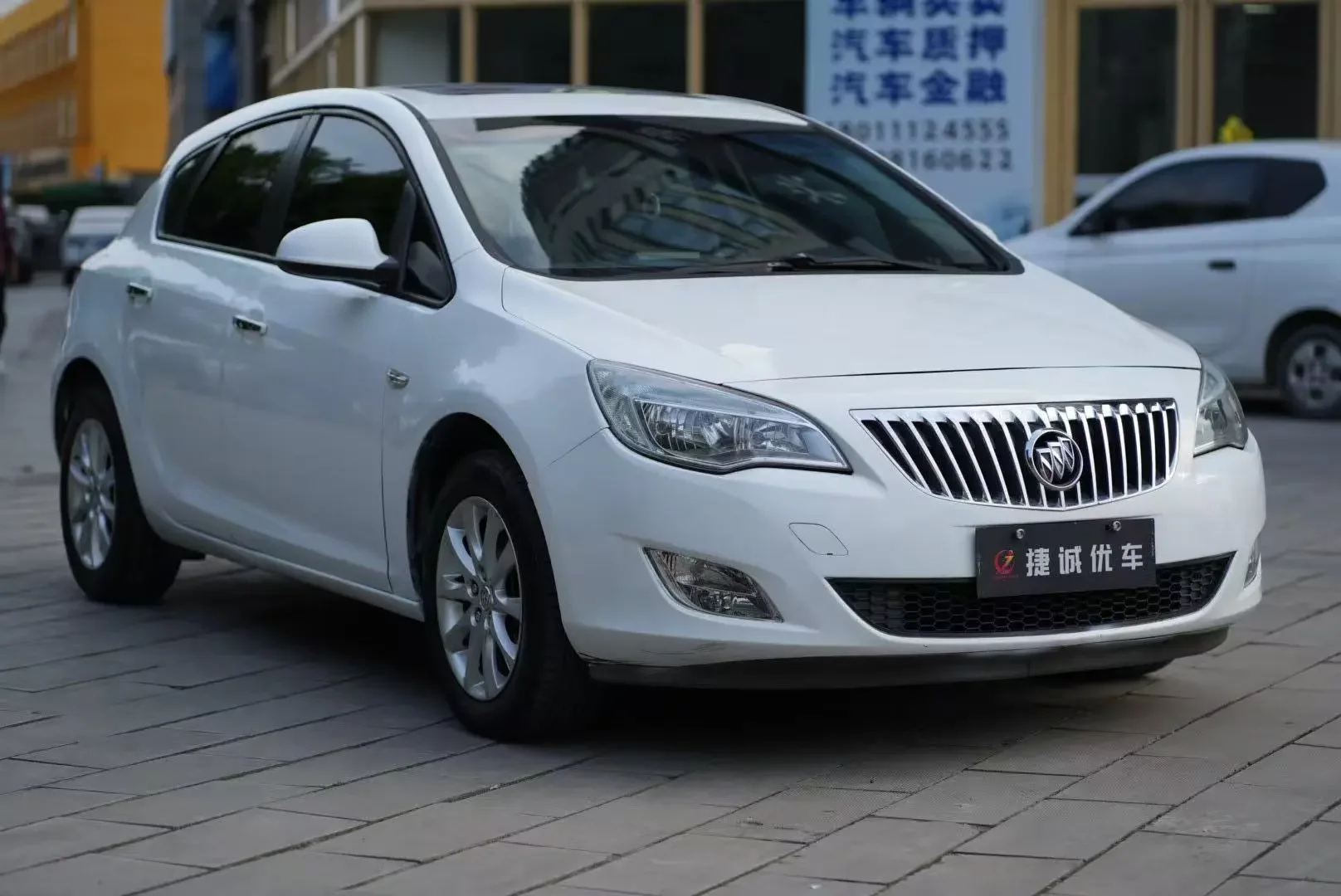 Buick Yinglang