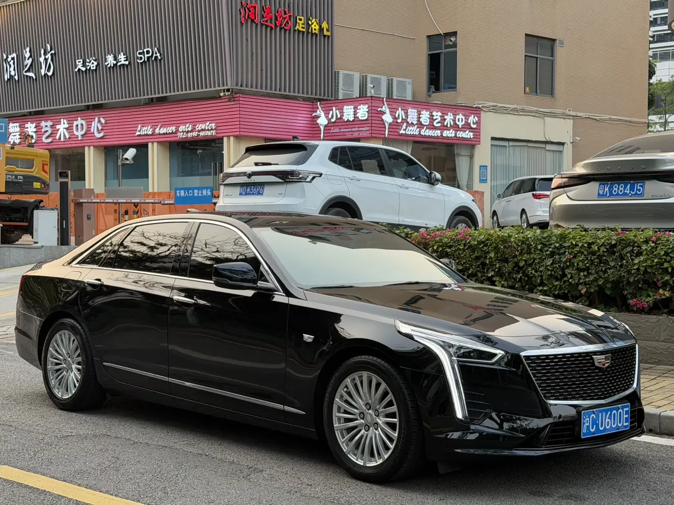 Cadillac CT6
