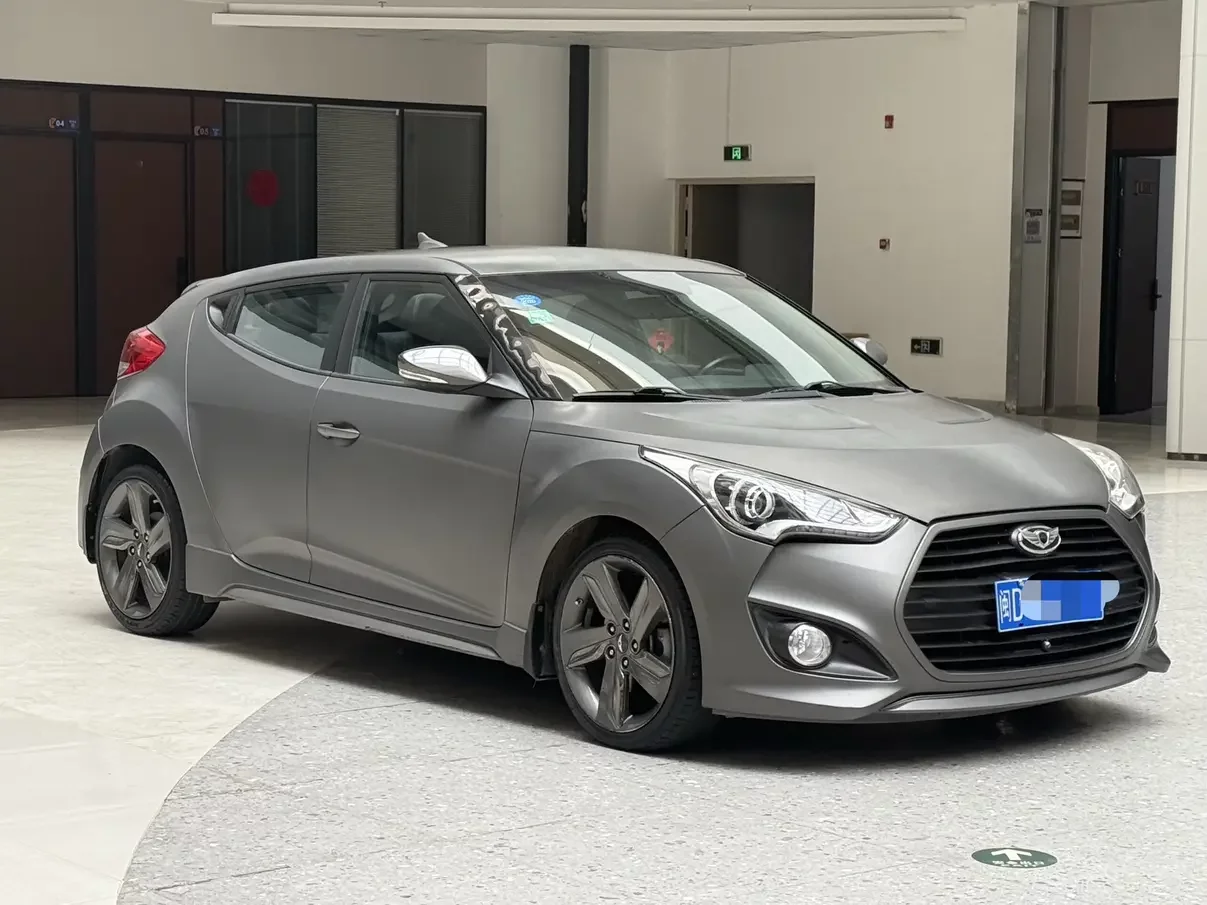 Hyundai Veloster