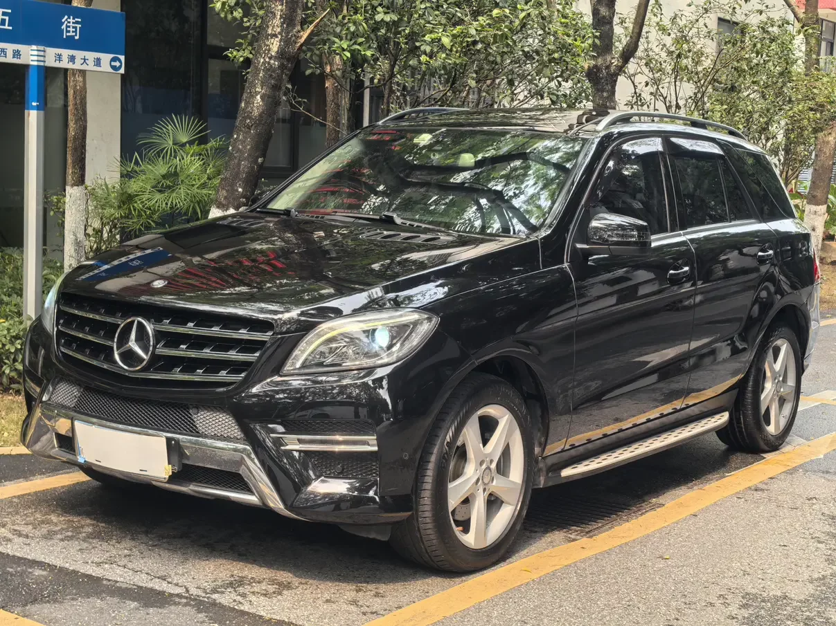Mercedes-Benz M Class