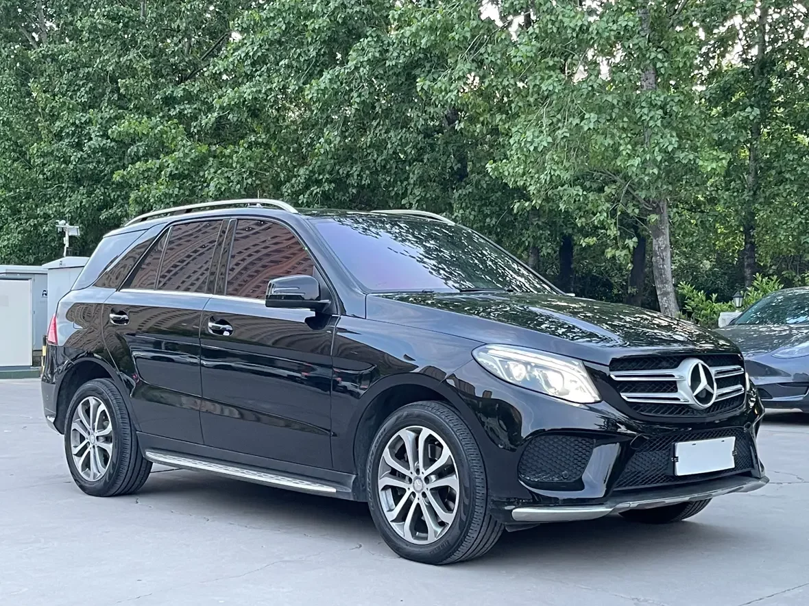 Mercedes-Benz GLE (Imported)
