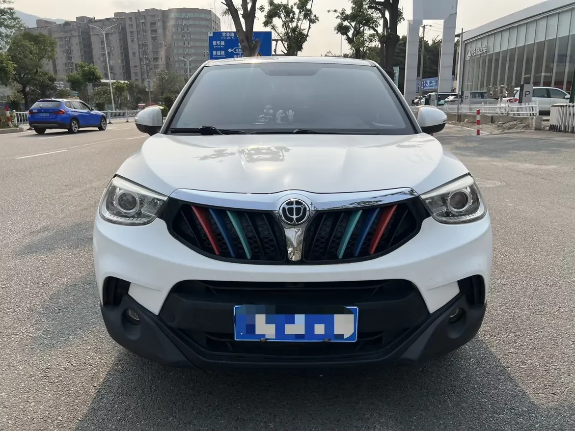 Brilliance China V3