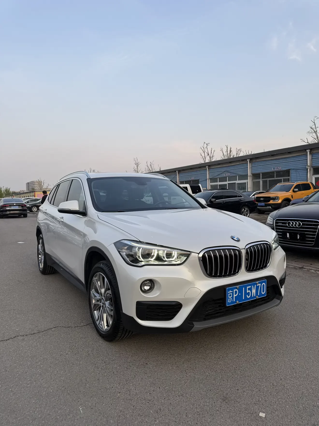 BMW X1
