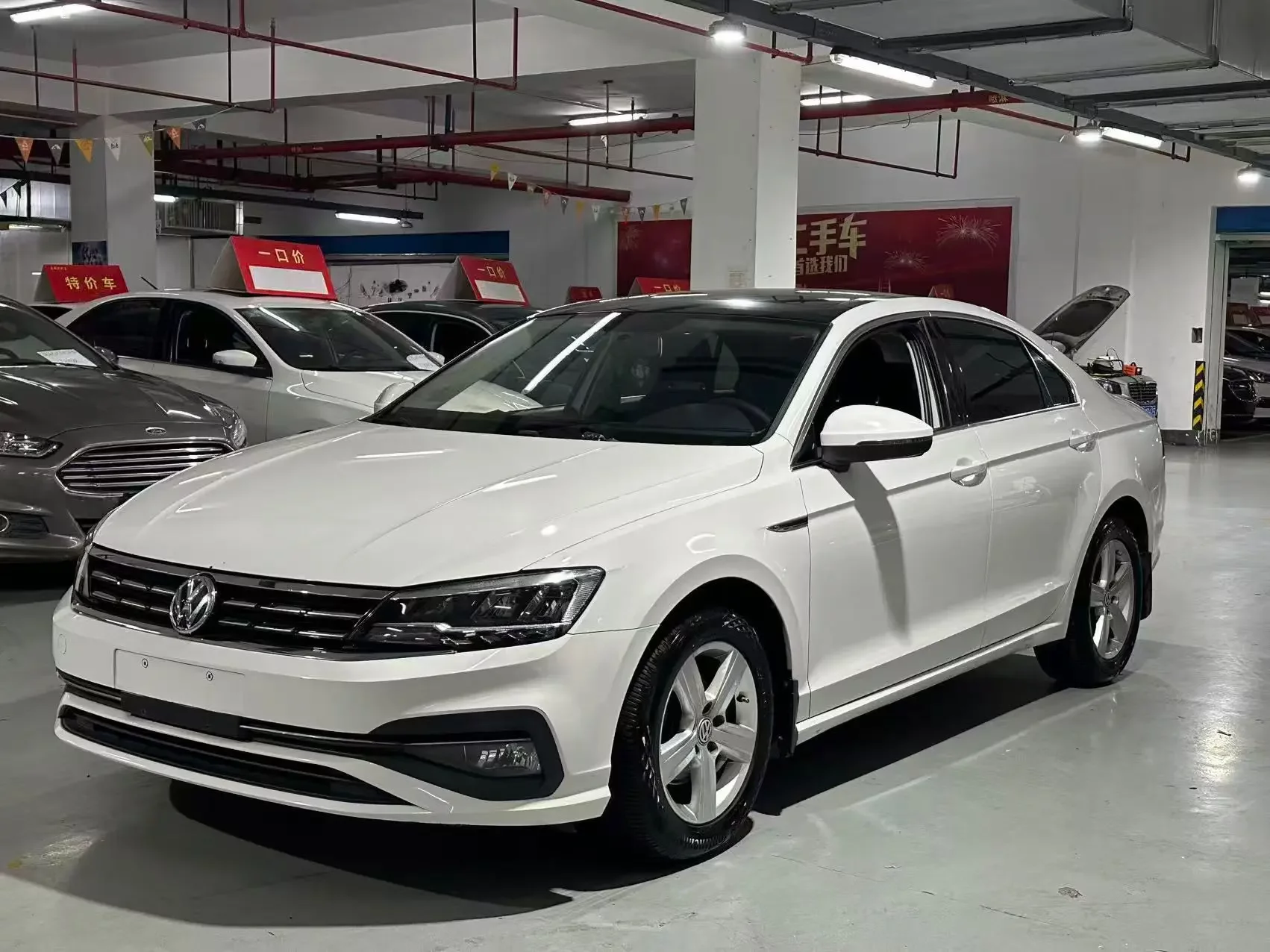 Volkswagen Lamando