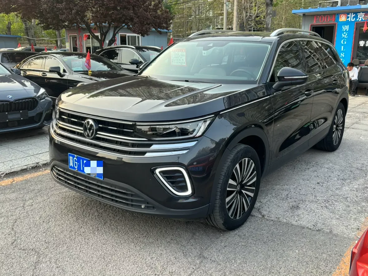 Volkswagen patrol